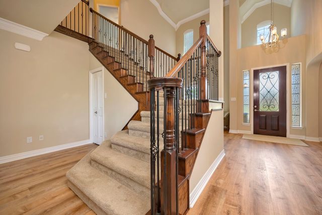 1133 Bentley Drive, Roanoke, TX 76262