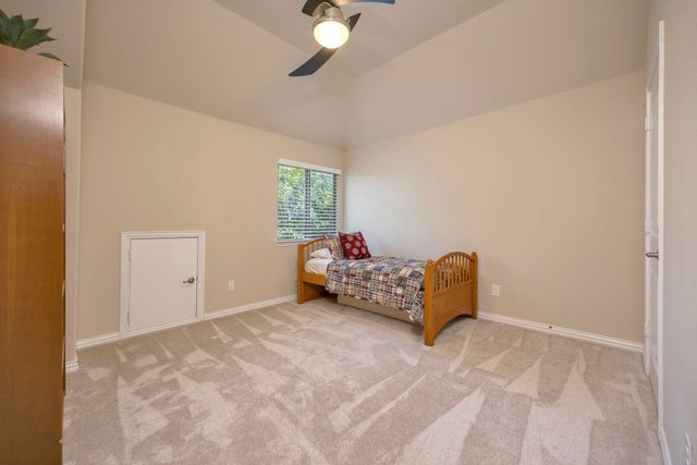 1133 Bentley Drive, Roanoke, TX 76262