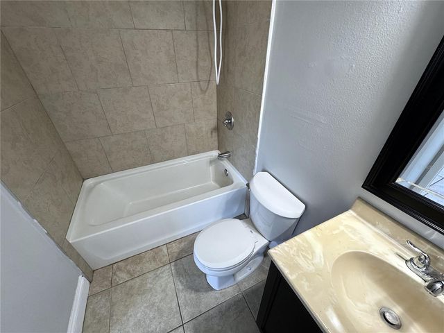 421 N NORMANDALE AVENUE, Orlando, FL 32835