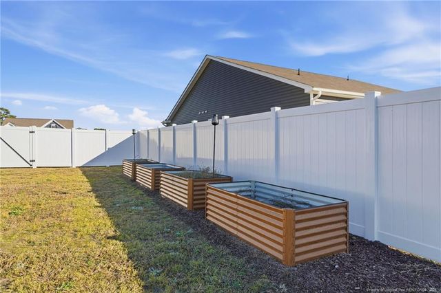 92 Napa Drive, Four Oaks, NC 27524