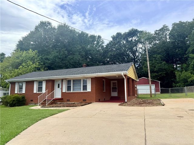 206 Gracie Street, Seneca, SC 29678