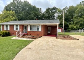 206 Gracie Street, Seneca, SC 29678