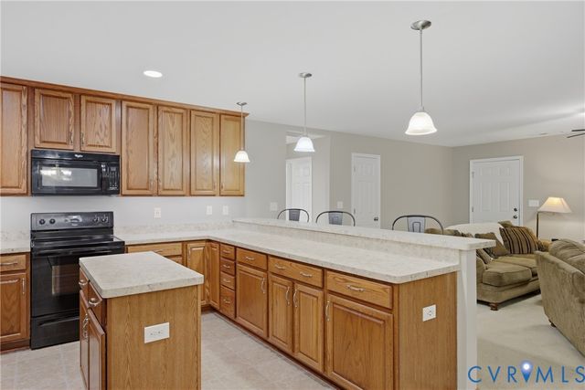 10009 Holly Rd, Mechanicsville, VA 23116