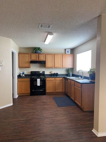 1836 Vineridge Lane, Burleson, TX 76028