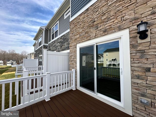 10971 BARNARD PL, White Plains, MD 20695