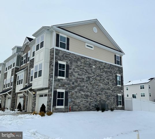 10971 BARNARD PL, White Plains, MD 20695