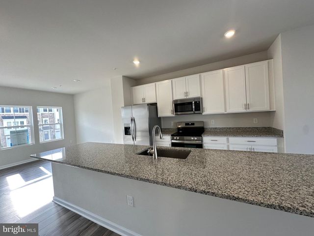 10971 BARNARD PL, White Plains, MD 20695