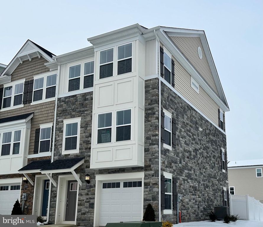 10971 BARNARD PL, White Plains, MD 20695