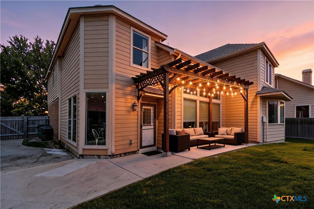 3027 Hidden Meadow, Seguin, TX 78155