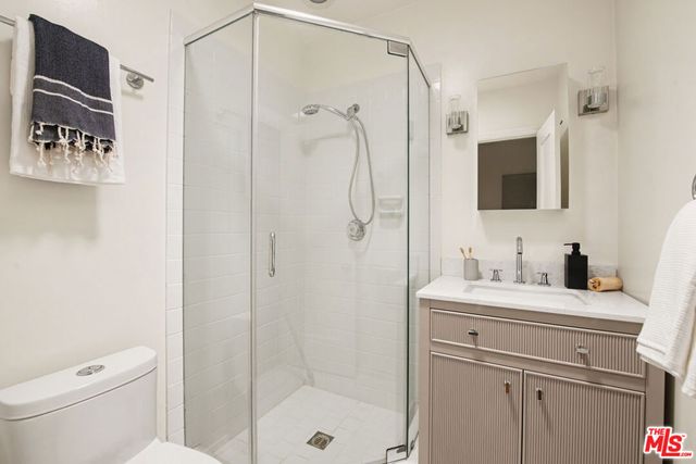 2265 E Moutain Street, Pasadena, CA 91104