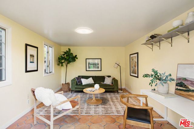 2265 E Moutain Street, Pasadena, CA 91104