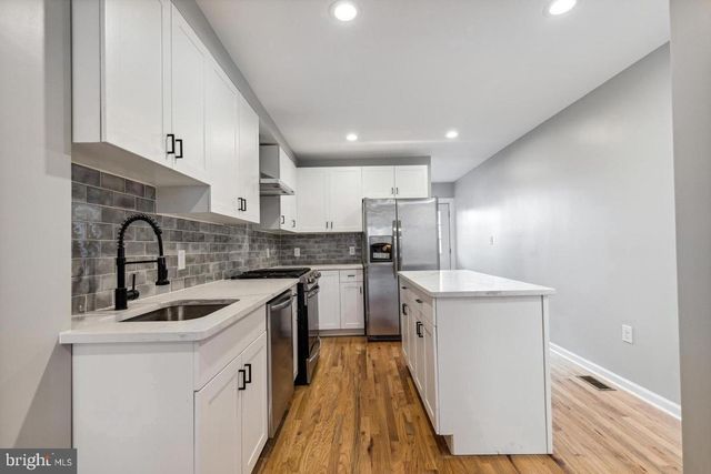 1534 S CHARLES ST, Baltimore, MD 21230