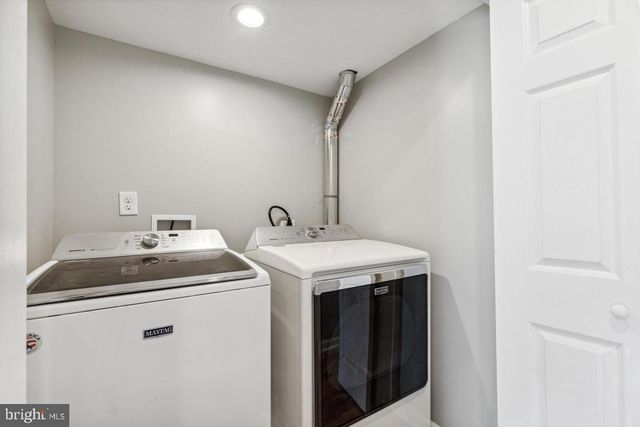 1534 S CHARLES ST, Baltimore, MD 21230