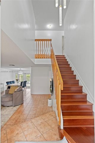 1051 SW 95th Terrace, Pembroke Pines, FL 33025