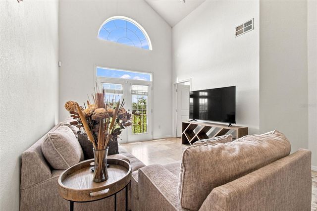 4221 W SPRUCE STREET 2425, Tampa, FL 33607