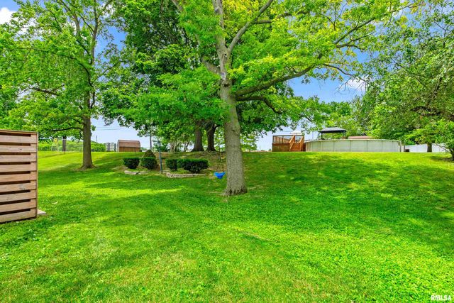 1008 KINGSBURY Road, Washington, IL 61571