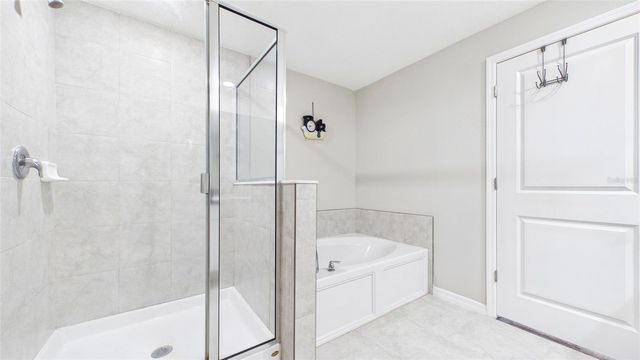 726 ROYAL EMPRESS DRIVE, Ruskin, FL 33570