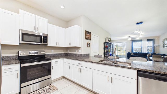 726 ROYAL EMPRESS DRIVE, Ruskin, FL 33570