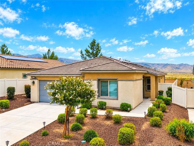 1568 Sunswept, Beaumont, CA 92223