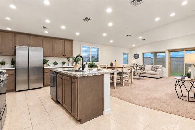 1568 Sunswept, Beaumont, CA 92223