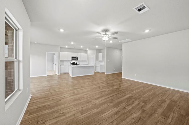 2794 English Laurel Drive, Alvin, TX 77511