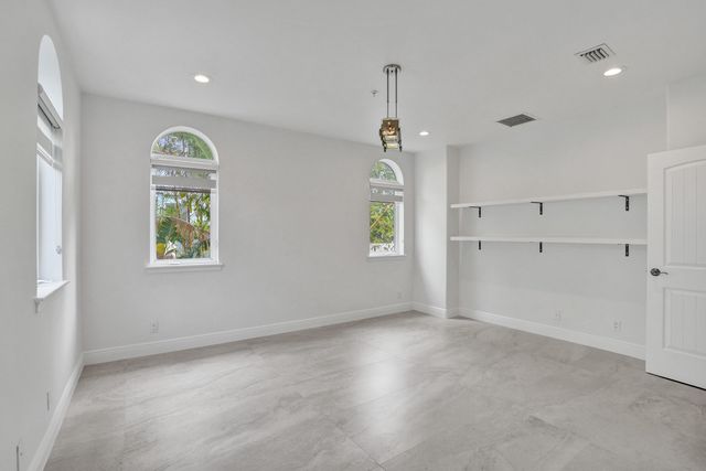 804 NE 7th Street, Fort Lauderdale, FL 33304