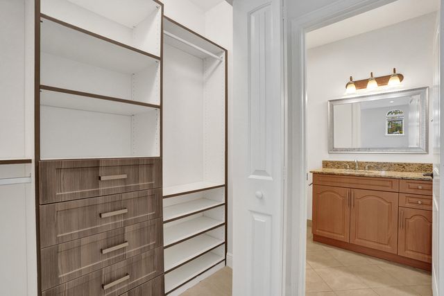 804 NE 7th Street, Fort Lauderdale, FL 33304