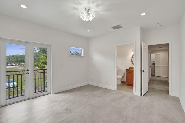 804 NE 7th Street, Fort Lauderdale, FL 33304