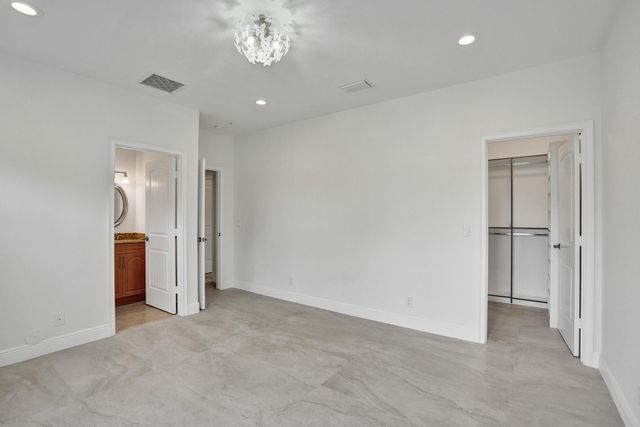804 NE 7th Street, Fort Lauderdale, FL 33304