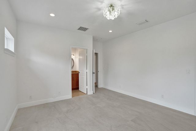 804 NE 7th Street, Fort Lauderdale, FL 33304
