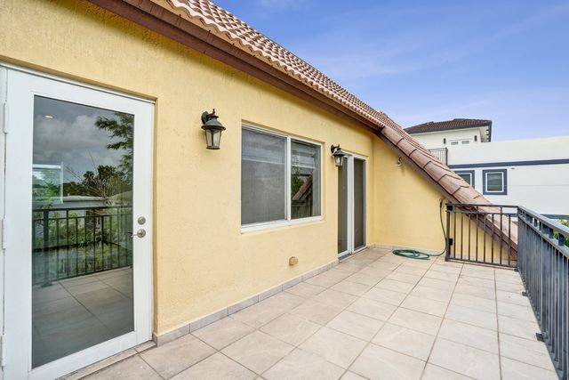 804 NE 7th Street, Fort Lauderdale, FL 33304