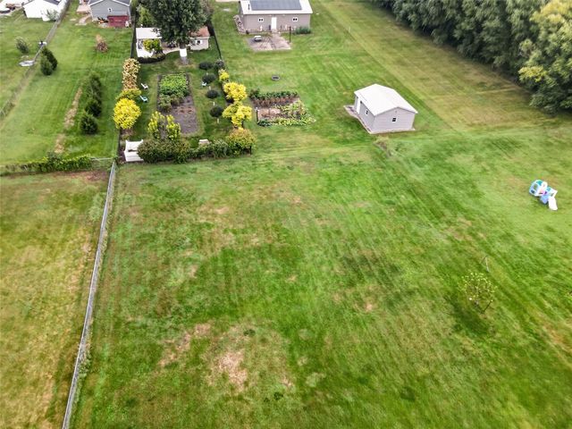 288 28th Avenue SW, Cedar Rapids, IA 52404