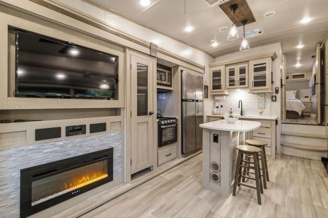 135 Fallen Leaf Drive, Boulder Creek, CA 95006