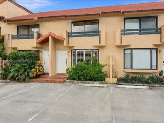10253 SW 77th Court, Miami, FL 33156