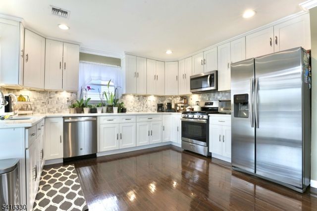 362 Washington St, Rahway City, NJ 07065