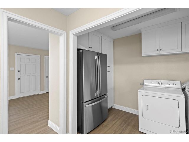 2060 S Knox Ct, Denver, CO 80219
