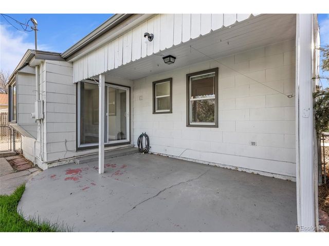 2060 S Knox Ct, Denver, CO 80219