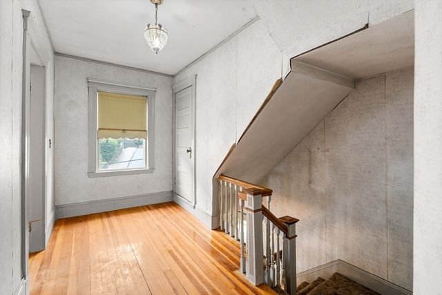 35 Mount Washington Ave, Malden, MA 02148