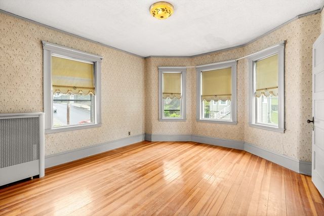35 Mount Washington Ave, Malden, MA 02148