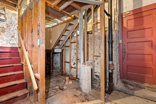 35 Mount Washington Ave, Malden, MA 02148