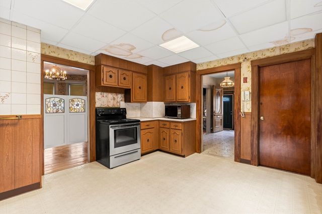 35 Mount Washington Ave, Malden, MA 02148