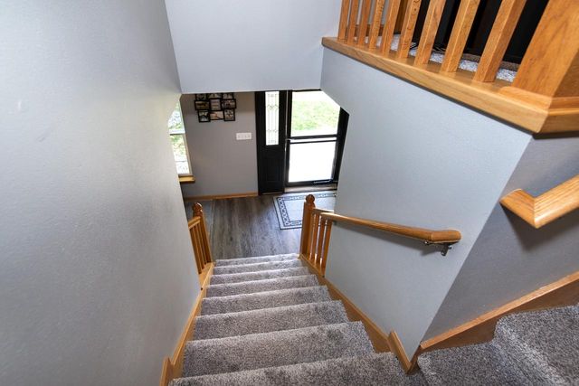 914 Michael COURT, Elkhorn, WI 53121