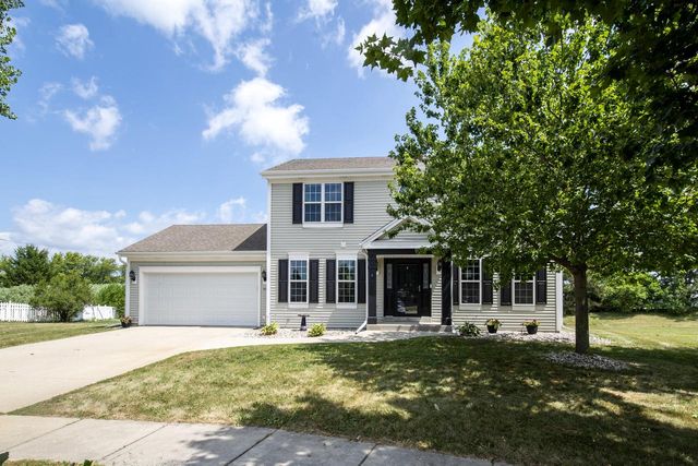 914 Michael COURT, Elkhorn, WI 53121