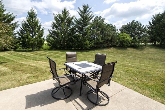 914 Michael COURT, Elkhorn, WI 53121