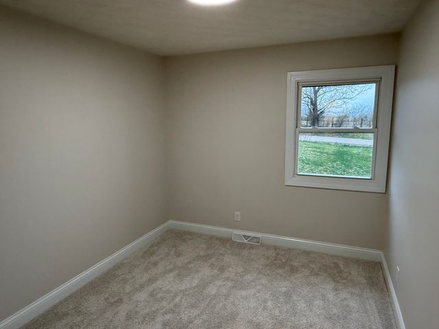 1051 Bethlehem Road, Paris, KY 40361