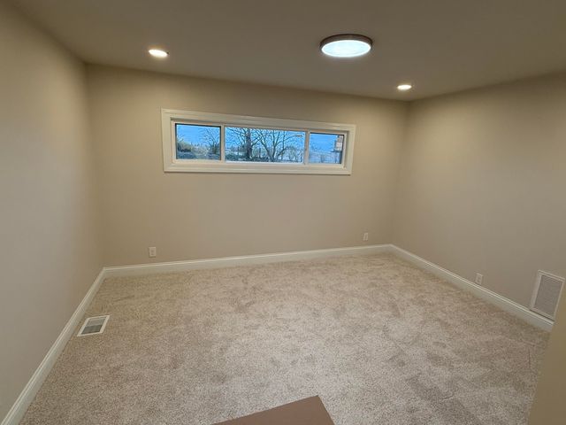 1051 Bethlehem Road, Paris, KY 40361