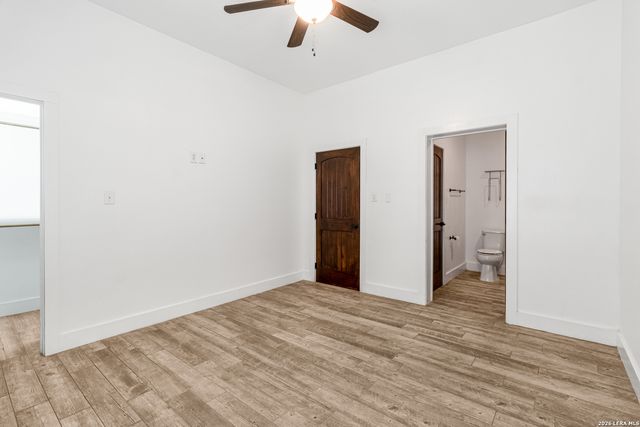 21875 SCENIC LOOP RD, San Antonio, TX 78255