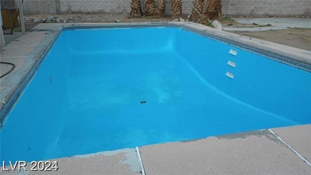 45 Logan Court, Las Vegas, NV 89110