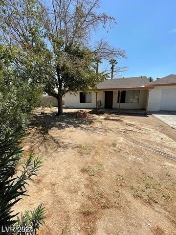 45 Logan Court, Las Vegas, NV 89110