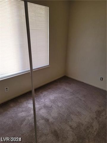 45 Logan Court, Las Vegas, NV 89110